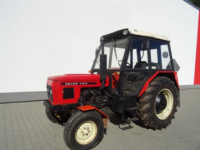 Aktuální fotografie traktoru Zetor 7011