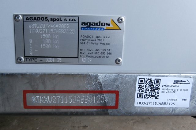 Zadní část přívěsného vozíku Agados VZ-27